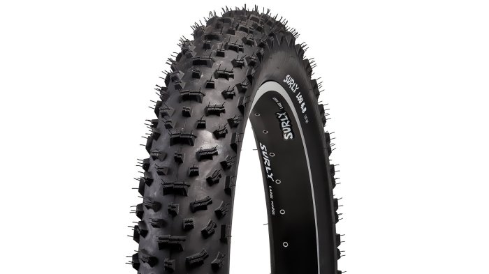 The best rear tire I have tried. No need for chains with this beast on.